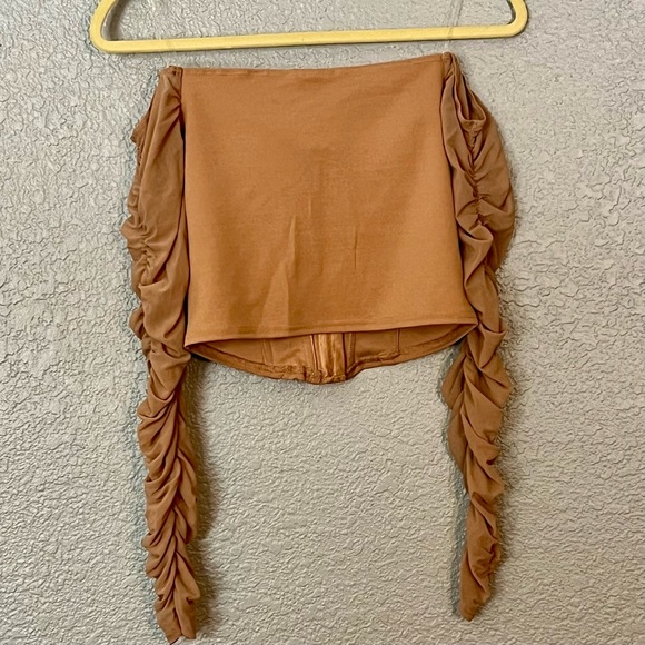 Windsor Crop Top - Picture 3 of 4